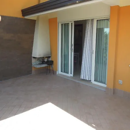 公寓 Flat With Luminous Terrace Close To The Sea 比比翁