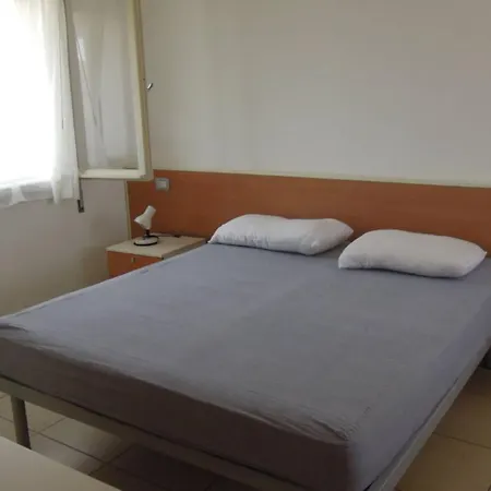 Apartmán Flat With Luminous Terrace Close To The Sea *